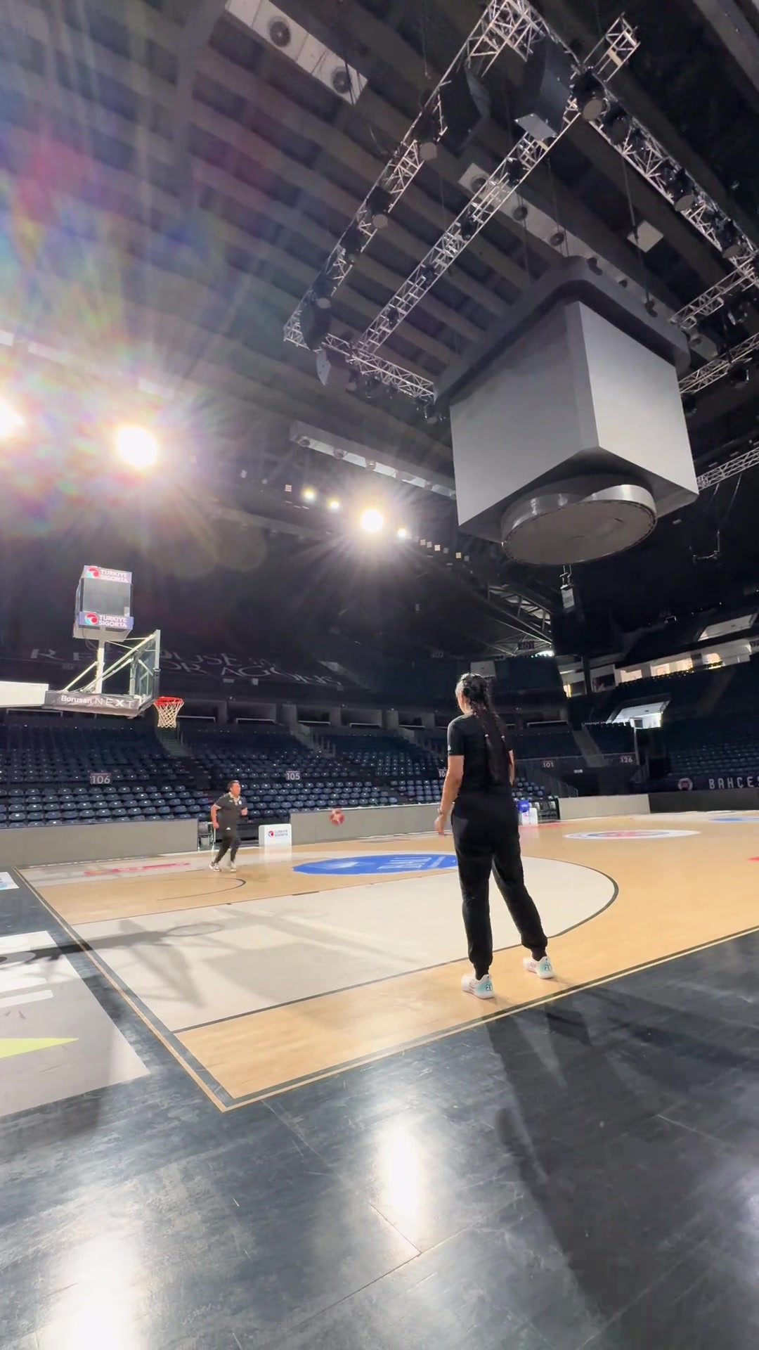 DB电子官网征战WNBA！李月汝晒训练视频：把不可能变成可能 做自己！